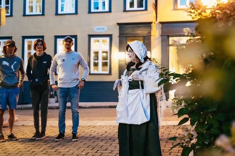 Quebec Interactive Street Theatre: "Crimes in New France" - Weather, Walking, and Other Practical Stuff That Actually Matters
