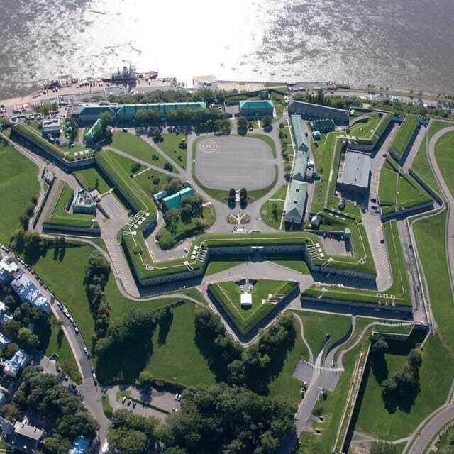 Quebec: La Citadelle de Québec Ticket and Guided Tour - Musée Royal 22e Régiment: The Military Past Beyond the Walls