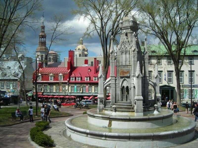 Quebec : Old Town Walking Tour With A Local Guide - Price and Value: Is $28 Worth It for 2 Hours?