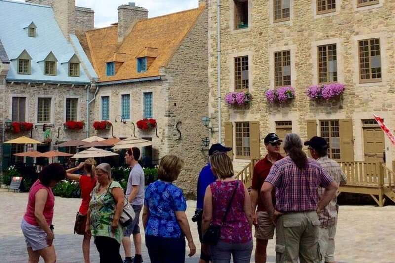 Quebec: Private custom tour with a local guide - Quebec City on foot: why this format works