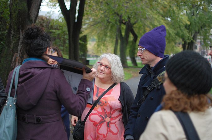 Rabbis, Writers and Radicals: Montreal Jewish History Walking Tour - Museum of Jewish Montreal time at 5220 St-Laurent