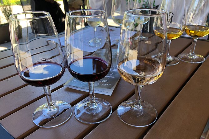 Relaxing Afternoon Wine Tour through Niagara's Wine Country - Pickup and meet-up at Niagara Grape & Wine Tours