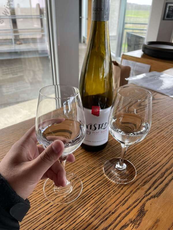 Relaxing Lunch & Wine Tour through Niagara's Wine Country - Niagara-on-the-Lake pickup, parking, and how the day starts smoothly