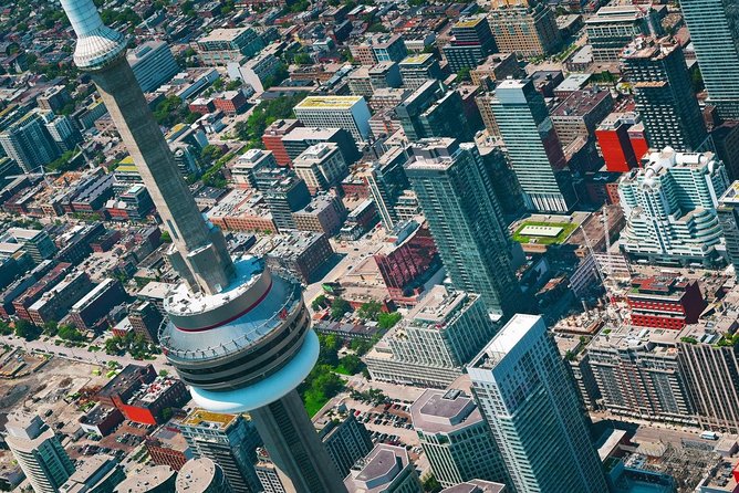 Romantic Jewel - Private Helicopter Tour for 2 - The view at 2,000 feet: what landmarks look like from above