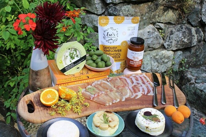 Salt Spring Island "Artisan Trail" Hop On Hop Off Tour! - Sacred Mountain Lavender and the 60-Variety Photo Stop