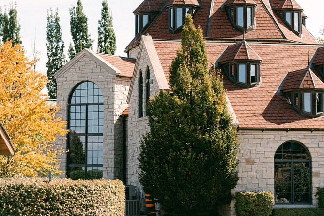 Seated Tasting Experience at Konzelmann Winery - How the seated tasting runs in about 45 minutes