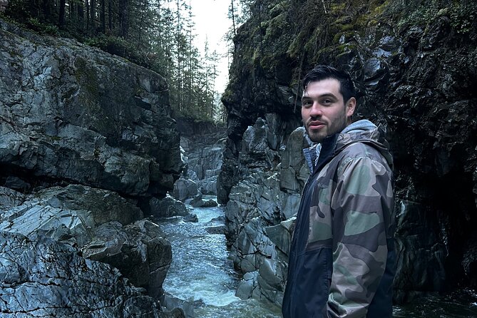 Shannon fall, Quercus Point and Squamish city Private tour - Pickup and timing: the day runs smoother than you expect