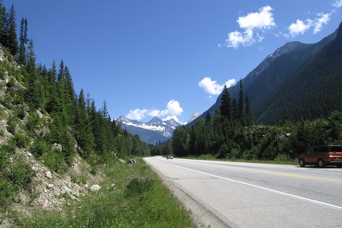 Smartphone Audio Driving Tour between Kamloops and Vancouver - From Chilliwack to Harrison Hot Springs: rivers, lakes, and a detour-friendly vibe
