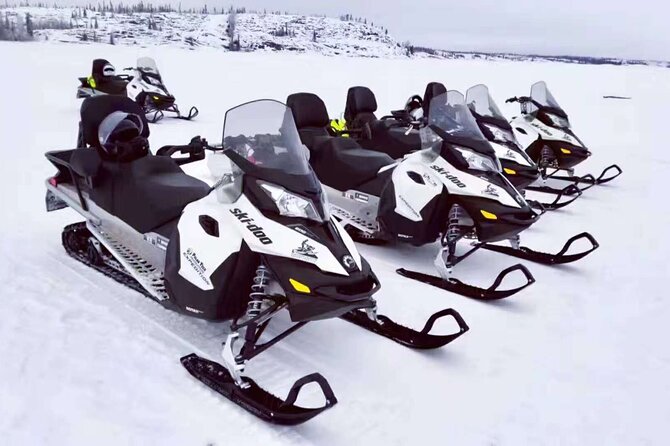 Snowmobile Tour - A first-timer-friendly way to enjoy Yellowknife snowmobiling