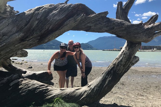 Squamish Discovery Eco-tour - The Squamish Estuary Stop: Where Salt Meets Fresh Water
