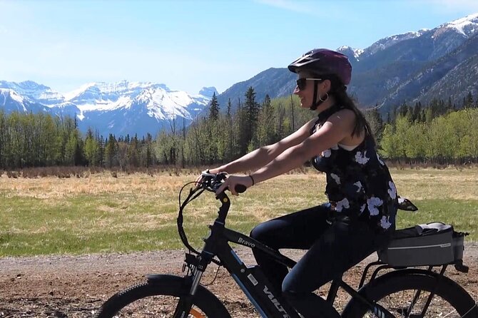 Sundance Canyon eBike and Hike Guided Tour - The Sundance Canyon approach: one hill, and then you’re in