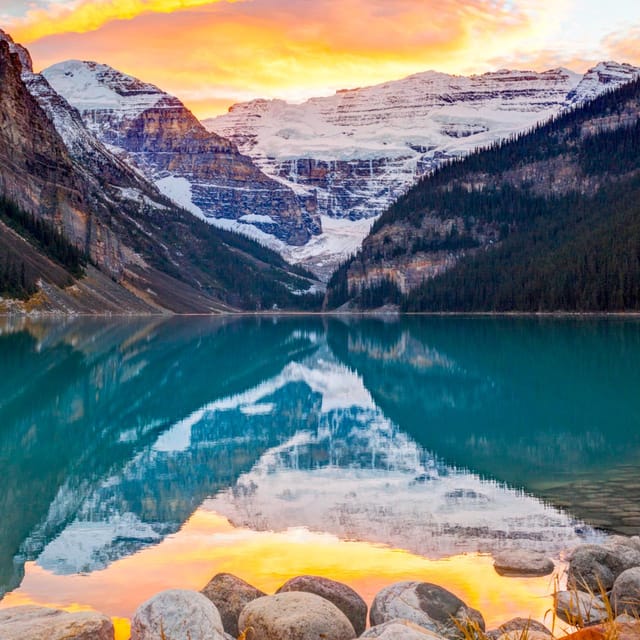 Sunrise or Sunset/Stargazing Tour at Moraine Lake from Banff - Your Moraine Lake time, from Rockpile views to free wandering