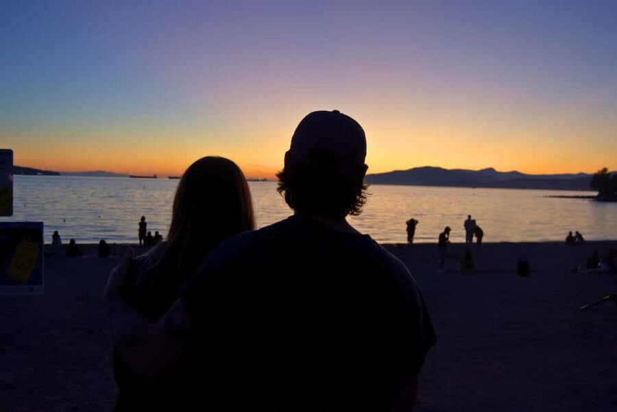 Sunset Bus Tour: Stanley Park & English Bay Photostops - Price and value: what $31 buys you in real terms