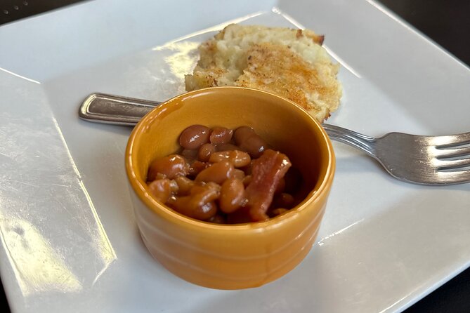 Sydney Food Tasting Tour - The last stop: set yourself up for live music and a second round