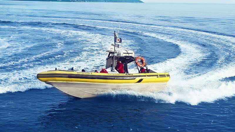 Tadoussac/Charlevoix: Whale Watching Zodiac Tour - Zodiac boat experience, waterproof gear, and how cold you should plan for
