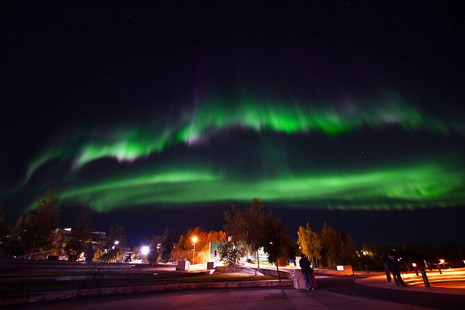 The Best Aurora Tour - Warm drinks, snacks, and washroom breaks that actually matter