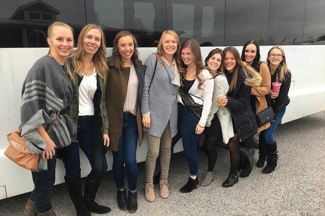 THE CHEERS TOUR: Niagara-on-the-Lake Wine and Cheese Tour - Getting to the wineries: pickup, shuttle feel, and pacing