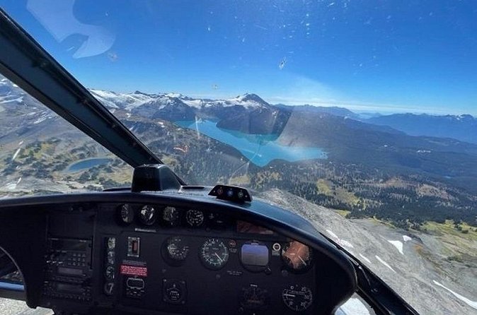 The Summit Helicopter Sightseeing Tour - Pilot stories, headsets, and the English narration setup