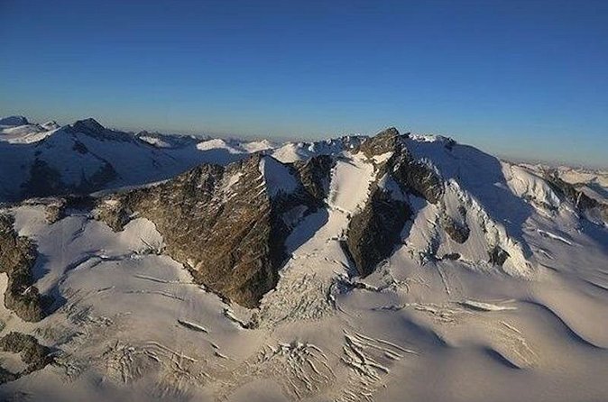 The Summit Helicopter Sightseeing Tour - Should you book the Summit Helicopter Sightseeing Tour?