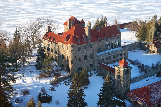 Thousand Islands Two Castle Helicopter Tour - Boldt Castle on Heart Island: Romance, Fortunes, and a Clear Aerial Angle