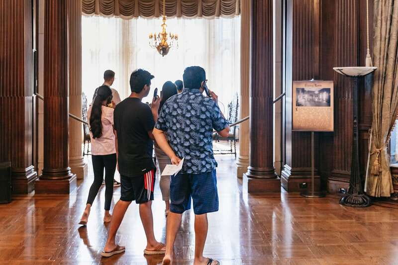 Toronto: Casa Loma Entry Ticket - Towers, secret passages, and how long you should budget