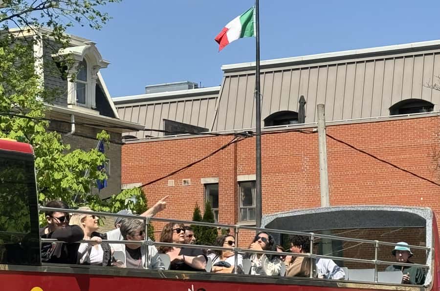 Toronto City Tour: 2-Hour Open-Top Experience - Downtown Core Views: From Yonge-Dundas to Yorkville