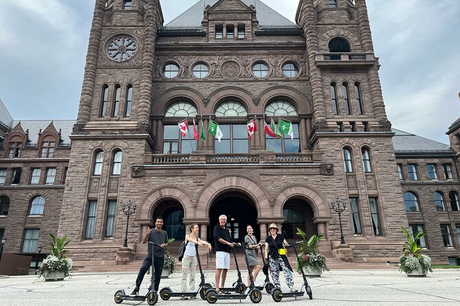 Toronto Discovery District 2hr Walking Tour - College Place: hospital history and a building design with meaning