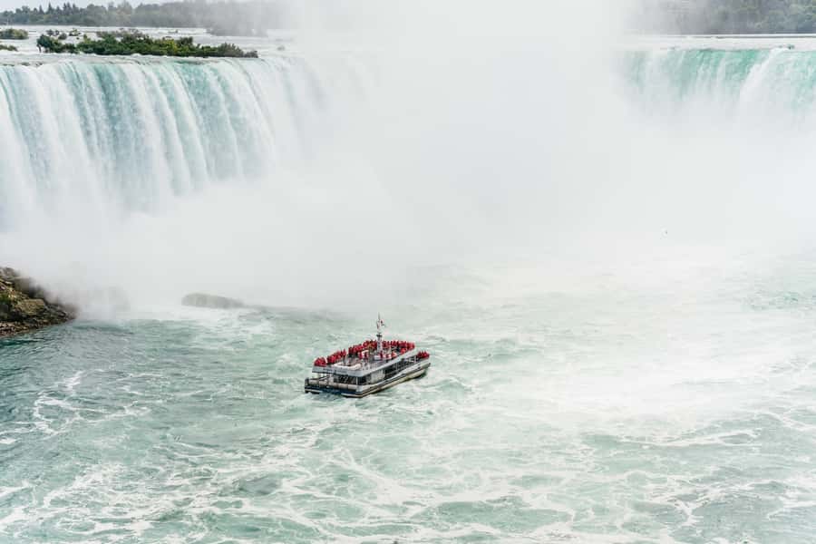 Toronto: Falls Day Tour with Boat Cruise & Niagara-the-Lake - Should You Book This Toronto to Niagara Day Trip?