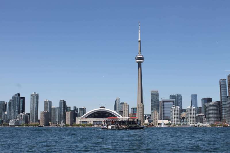 Toronto: Guided Harbour and Islands Sightseeing Cruise - Should You Book the Toronto Harbour and Islands Cruise on the Harbour Star?