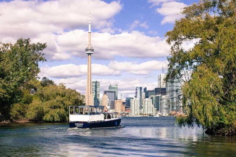 Toronto: Harbor and Islands Sightseeing Cruise - Toronto Islands and the Peaceful Lagoons, Birdlife, and Island Residences