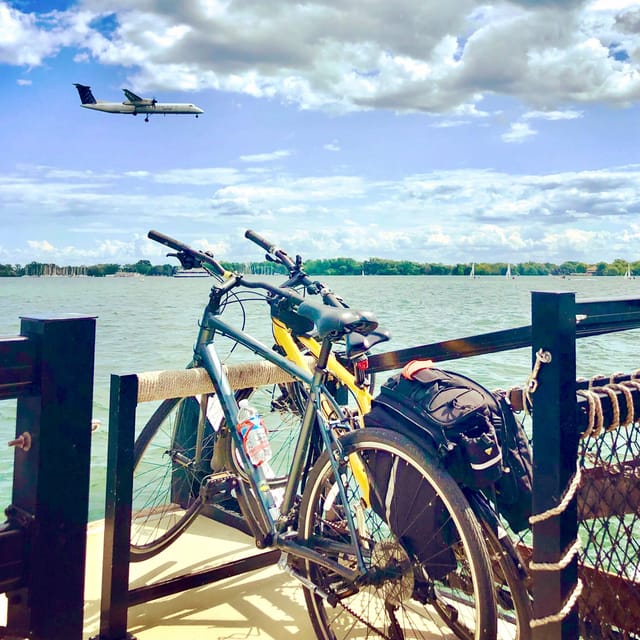Toronto Islands: Sunrise Breakfast Bicycle Tour - Toronto ferry return and the easy glide back to Distillery District