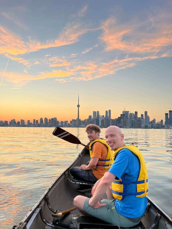 Toronto Islands: Sunset Canoe Tour - Getting to Centre Island: the ferry and the clock tower meet