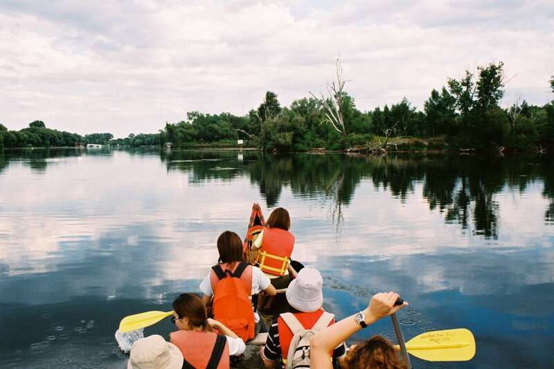 Toronto Islands: Voyageur Canoe Tour - Getting to Centre Island: The 9 Queen’s Quay West Ferry Step