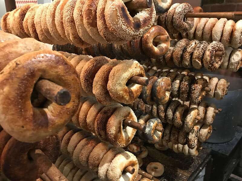 Toronto: Kensington Market International Food Tour - Mid-Tour Momentum: Walking Pace and What Keeps It Fun