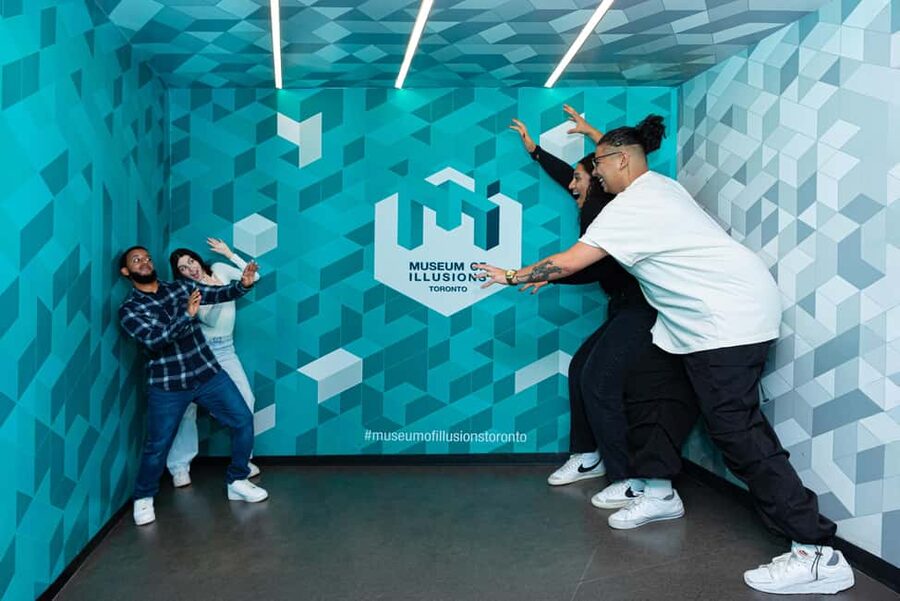Toronto: Museum of Illusions Entry Ticket - Holograms and optical illusion rooms: the light-and-perspective start