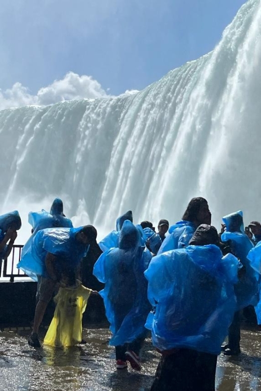 Toronto: Niagara Falls Day & Evening Tour + Top Attractions - Dinner Over the Water, Then Fireworks or Winter Festival Lights