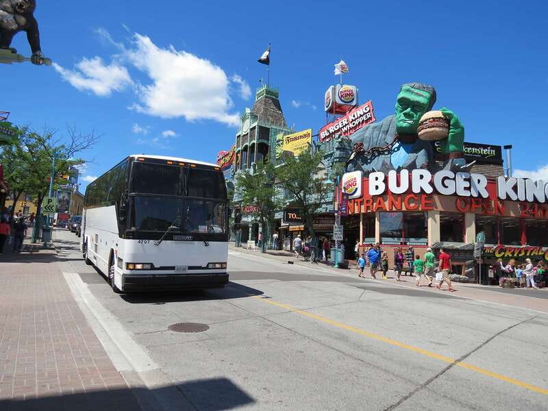 Toronto: Niagara Falls Day Tour with Boat Option - Niagara-on-the-Lake: a calmer hour with real charm