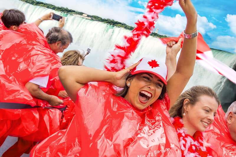 Toronto: Niagara Falls Day Tour with Boat Tour Option - From Bay Street to Niagara, the day-trip rhythm you should expect