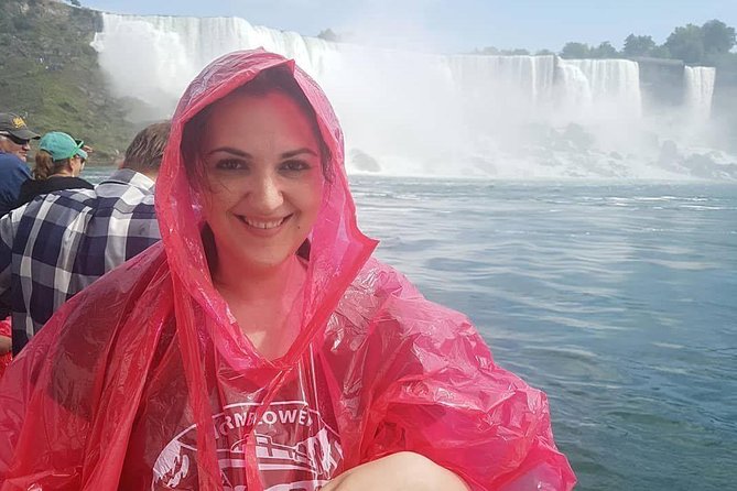 Toronto: Niagara Falls Day Tour with Whirlpool & Boat Cruise - Maple syrup at Maple Leaf Place: what you’re actually tasting