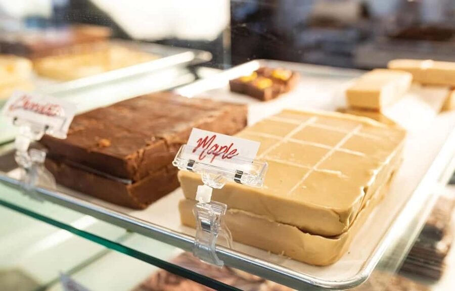 Toronto: Niagara-on-the-Lake, Wine Tasting & Chocolate Tour - Getting the day to work for you: comfort, food, and packing rules
