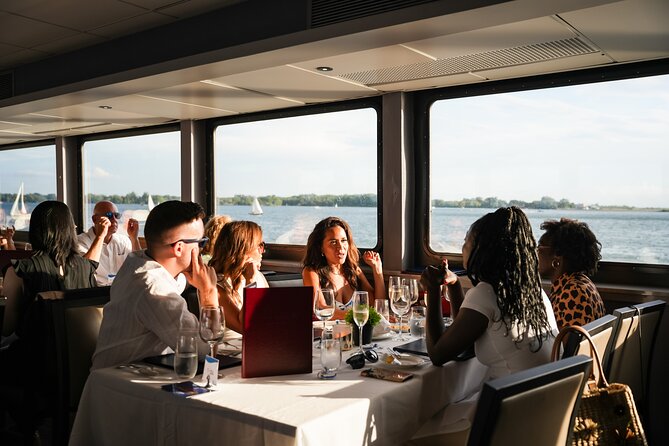 Toronto Premier Dinner Cruise on Odyssey in Toronto Harbour - The plated dinner: what you can expect, and where reviews disagree