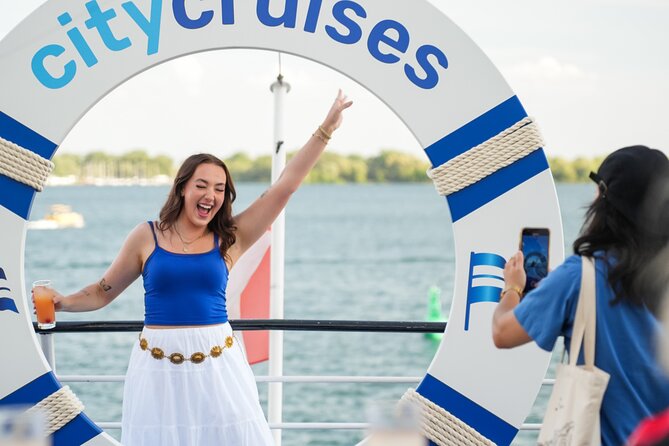 Toronto Premier Lunch Cruise on Odyssey in Toronto Harbour - Where to meet at Queen’s Quay Terminal, and how not to waste time