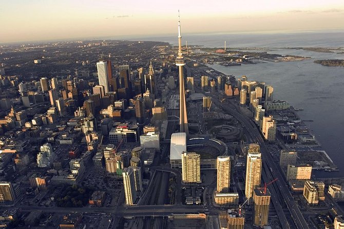 Toronto: Private Walking Tour with a Local - How a truly private Toronto walk changes everything