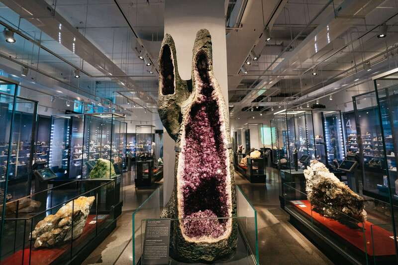 Toronto: Royal Ontario Museum Admission Ticket - Must-See Treasures in Egyptian Art and Metal, Stone, and Gem Displays