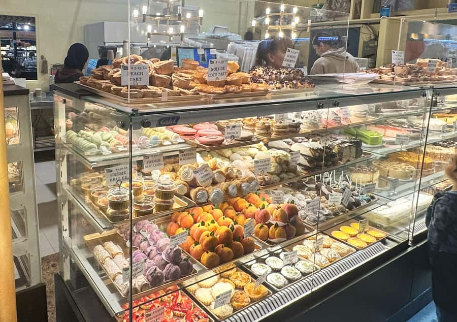 Toronto: St Lawrence Market Food Tour with 6 Tastings - How Much This Costs, and What Makes It Good Value