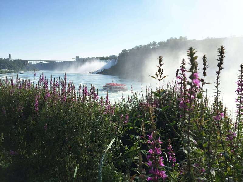 Toronto to Niagara Falls: Boat Ride & Behind the falls Tour - Getting to Niagara: air-conditioned comfort and luggage space