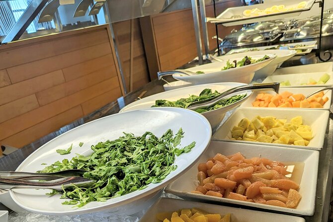 Toronto to Niagara Falls Day Tour with Boat Cruise and Lunch - Lunch at the Falls: Worth It, But Know What You’re Getting