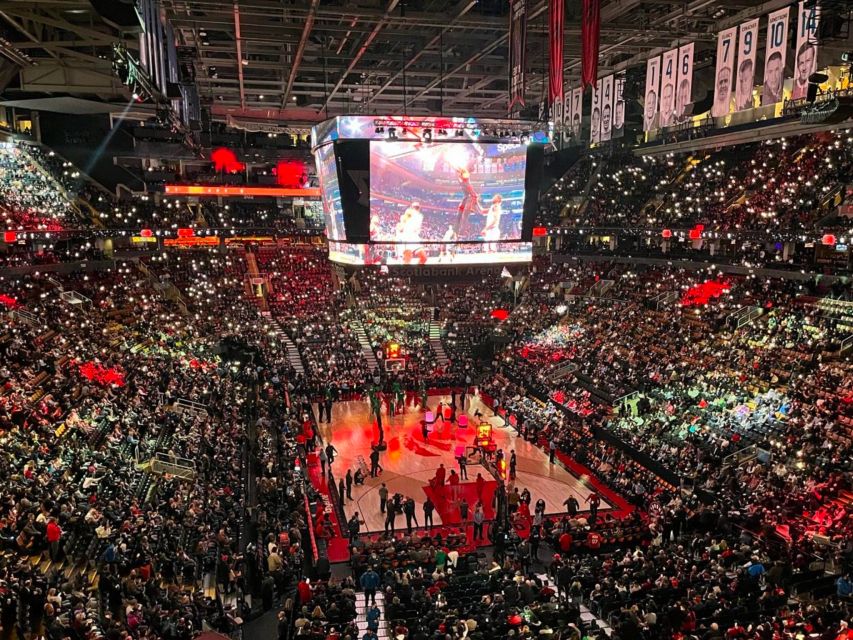 Toronto: Toronto Raptors NBA Game Ticket at Scotiabank Arena - Your game-day plan: entering Scotiabank and finding your spot