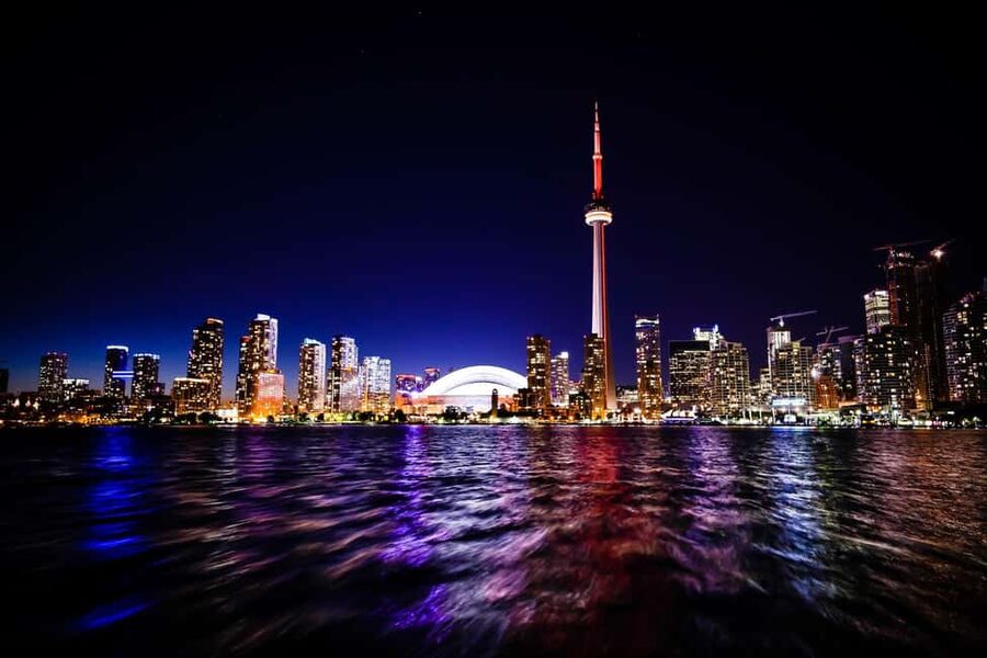 Toronto: True Tales of Toronto Harbour Audio Boat Tour - Key points before you go
