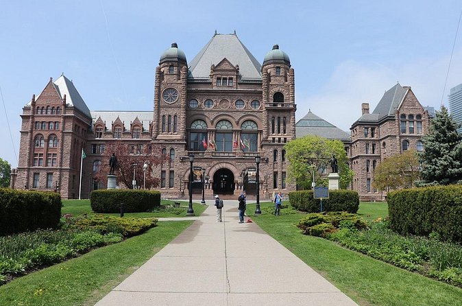 Toronto Walking Tour: Explore Top Sights & Hidden Gems - Price and Value: What $32 Buys in Real Terms